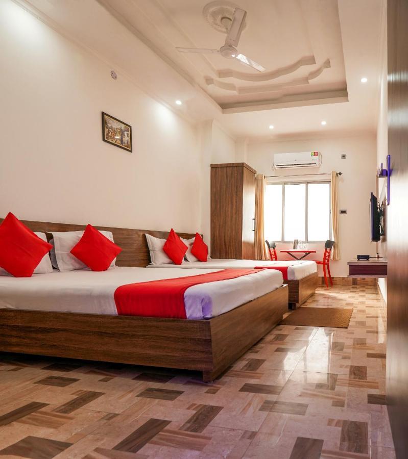 Hotel Heritage Koch Bihar Ngoại thất bức ảnh