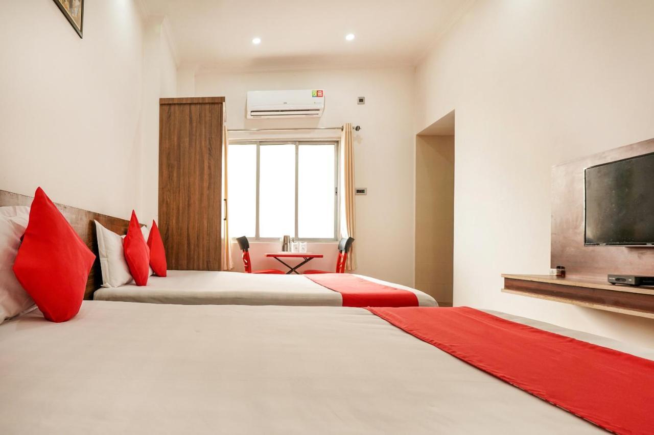 Hotel Heritage Koch Bihar Ngoại thất bức ảnh