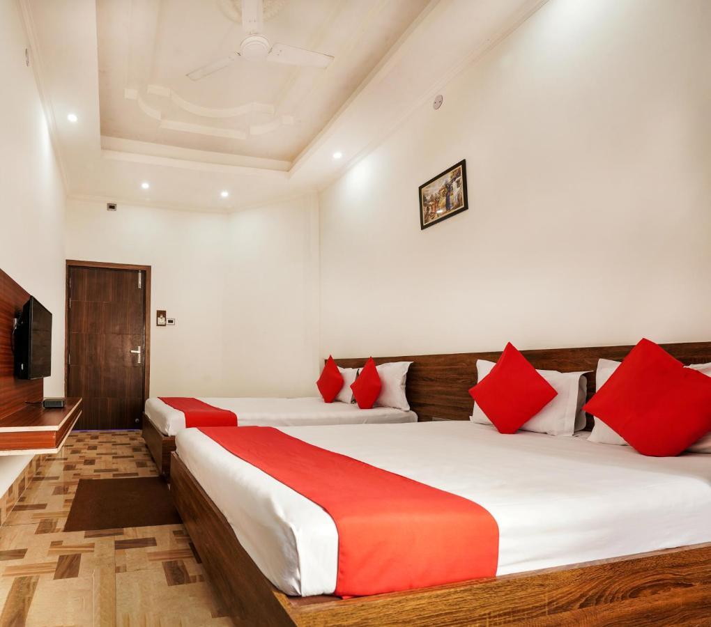 Hotel Heritage Koch Bihar Ngoại thất bức ảnh