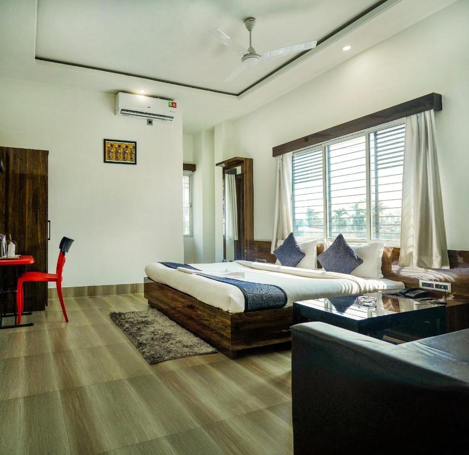 Hotel Heritage Koch Bihar Ngoại thất bức ảnh