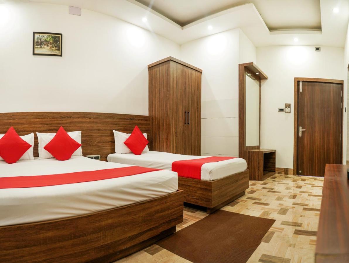 Hotel Heritage Koch Bihar Ngoại thất bức ảnh