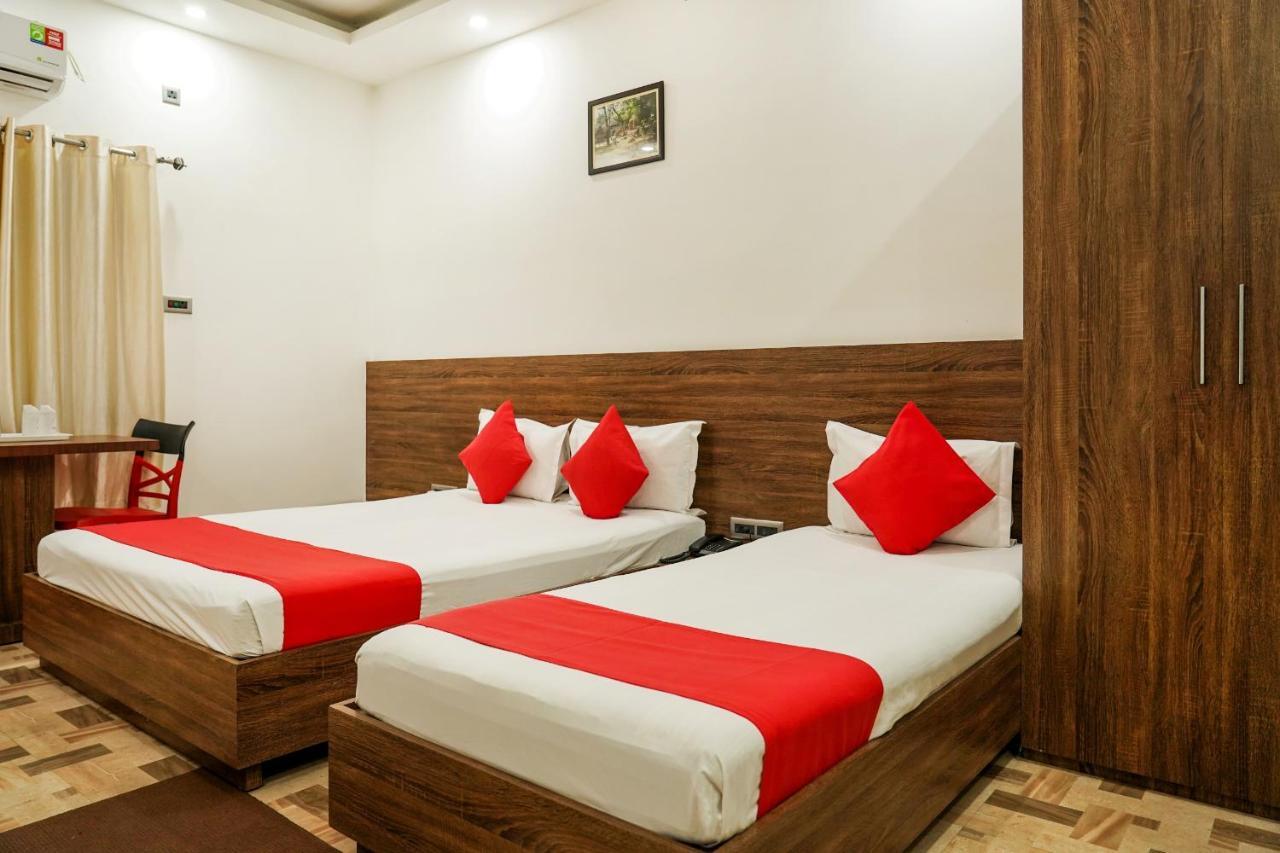 Hotel Heritage Koch Bihar Ngoại thất bức ảnh