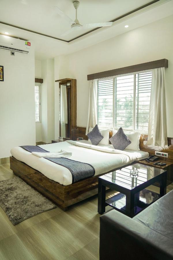 Hotel Heritage Koch Bihar Ngoại thất bức ảnh