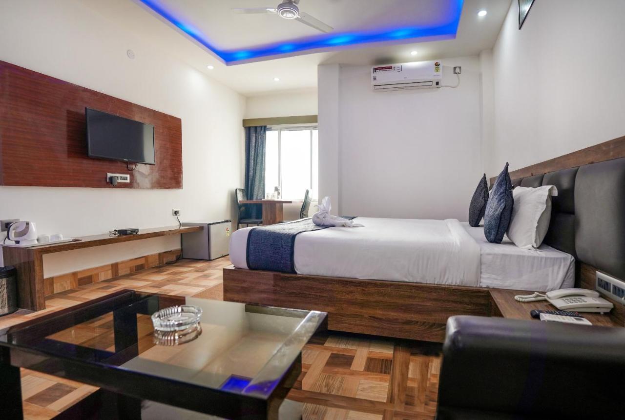 Hotel Heritage Koch Bihar Ngoại thất bức ảnh